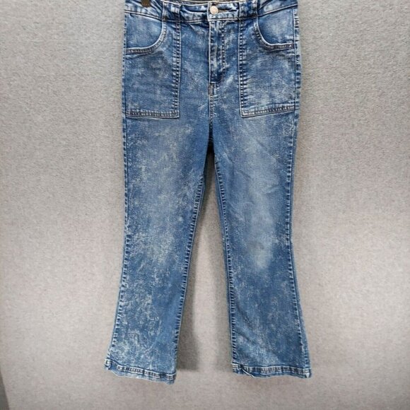 Epic Threads Jeans Women's 26 Blue Acid Wash Straight Jeans Some Stretch Flare - Picture 1 of 16